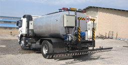 asphalt distributor